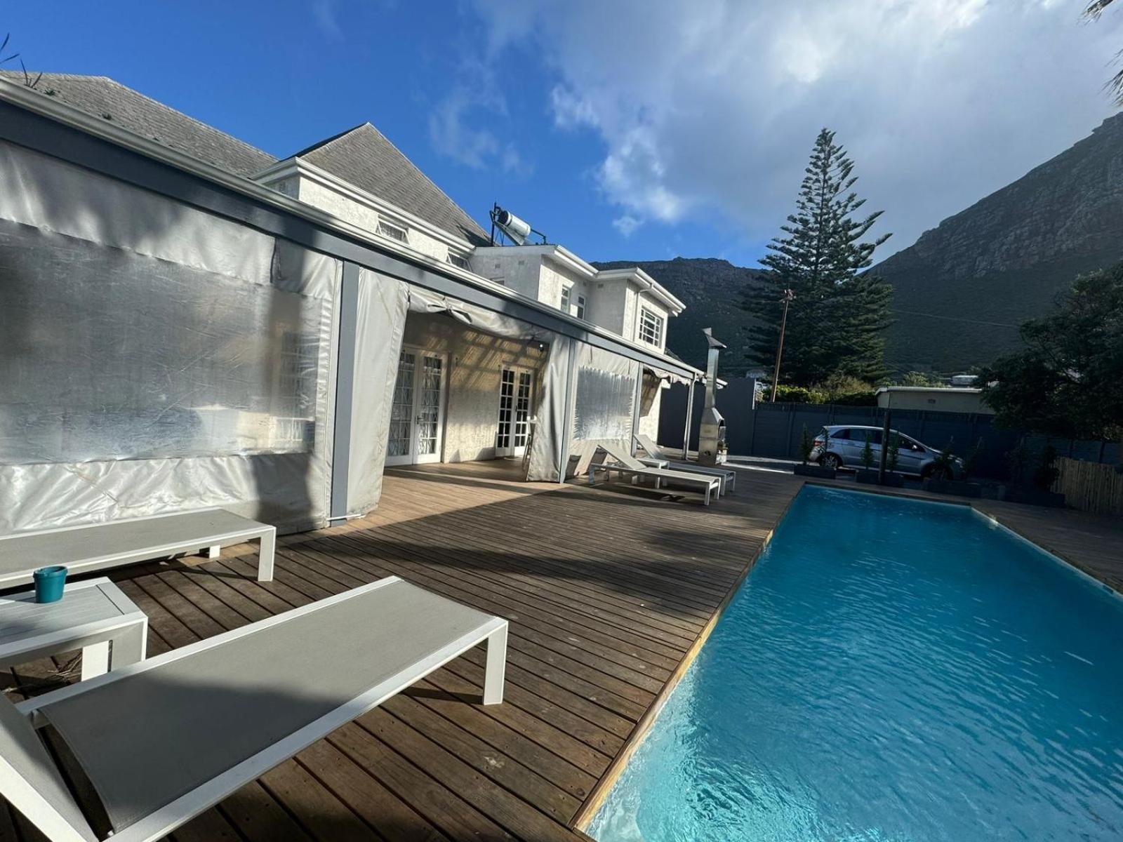 The Place Muizenberg Bagian luar foto